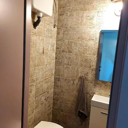 דירה Tome *